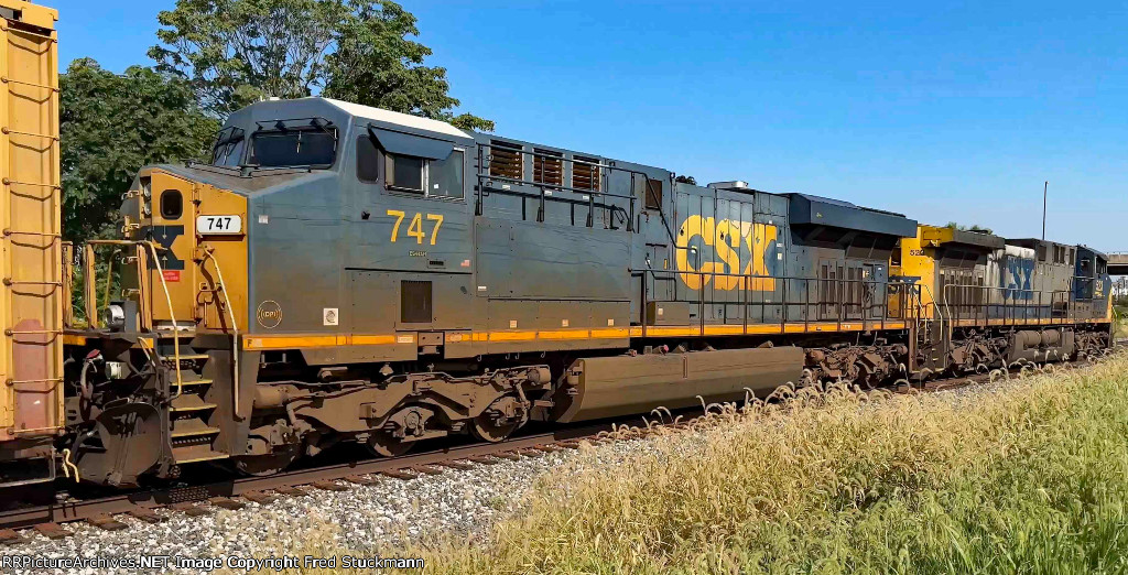 CSX 747